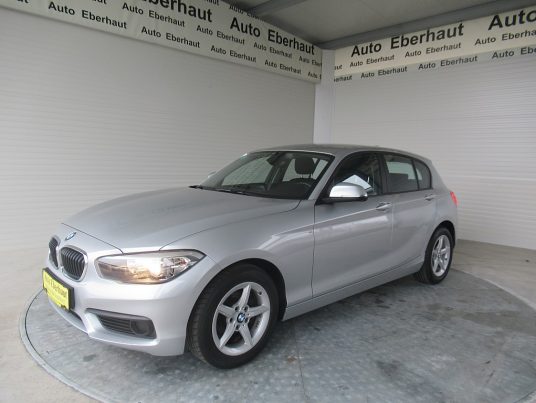 BMW 116d 5-türig *Navigation *Parksensor bei Autohaus Eberhaut in 